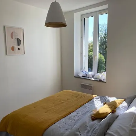 T4 Et Parking A 3km Du Futuroscope * Jaunay-Clan