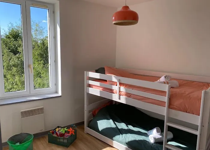 T4 Et Parking A 3km Du Futuroscope Apartment Jaunay-Clan